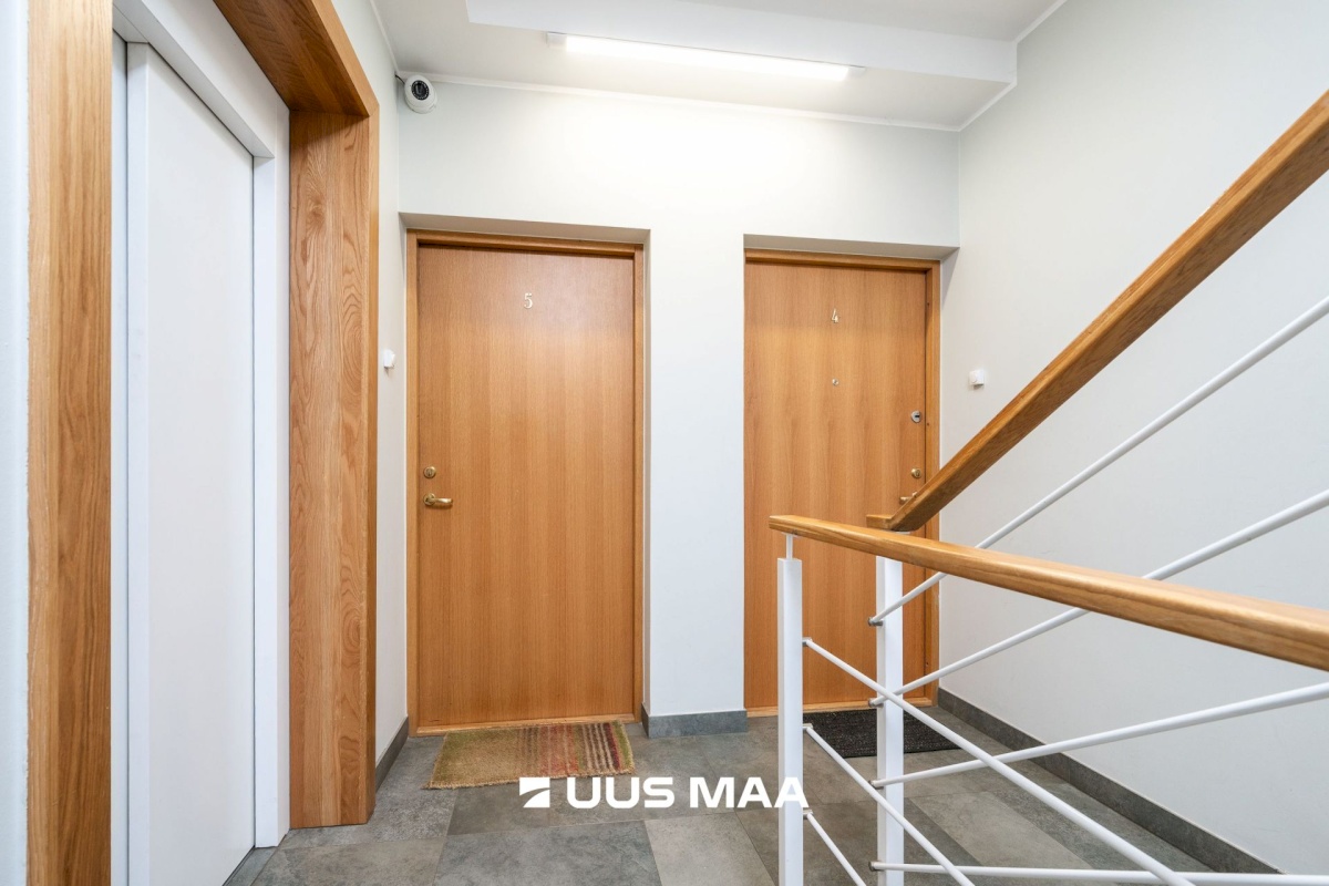 Tallinn, Kesklinna linnaosa, Uus Maailm, Koidu 100