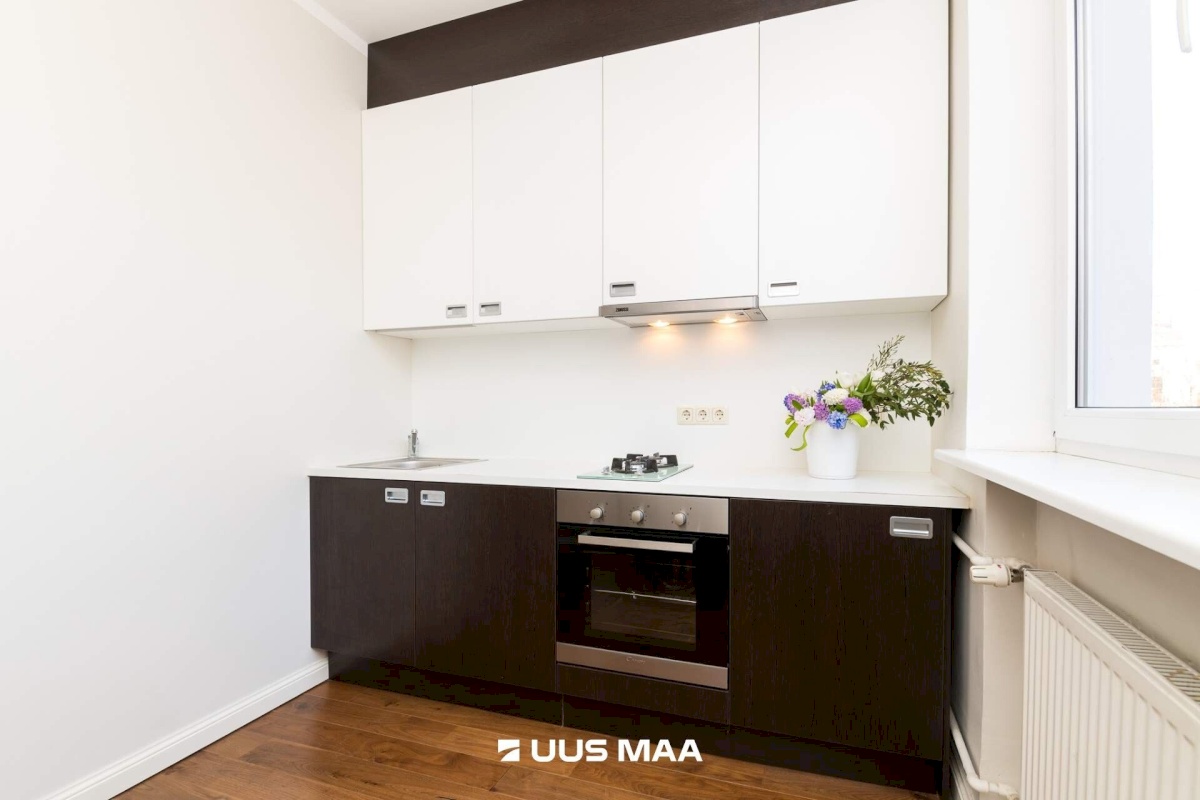 Tallinn, Kesklinna linnaosa, Narva mnt 6