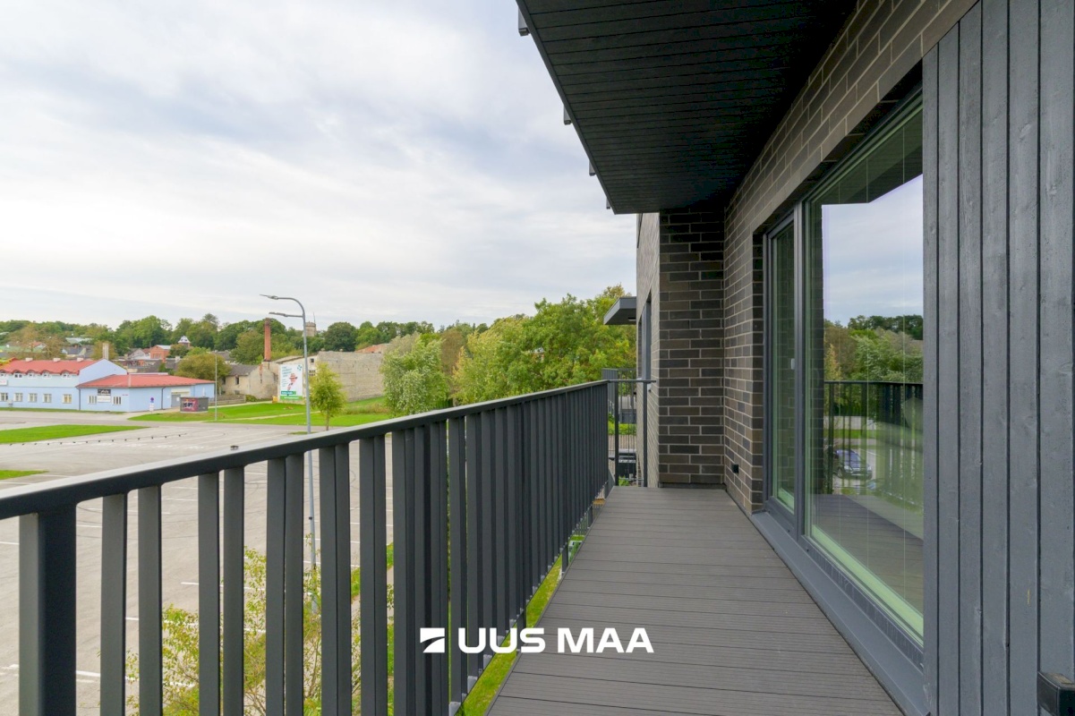 Rakvere linn, Kastani 10a