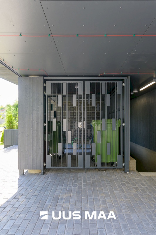 Rakvere linn, Kastani 10a