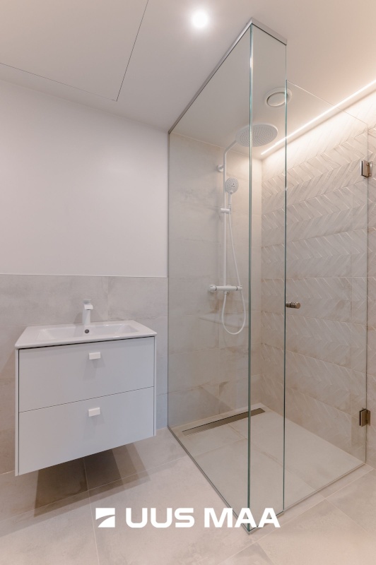 Rakvere linn, Kastani 10a