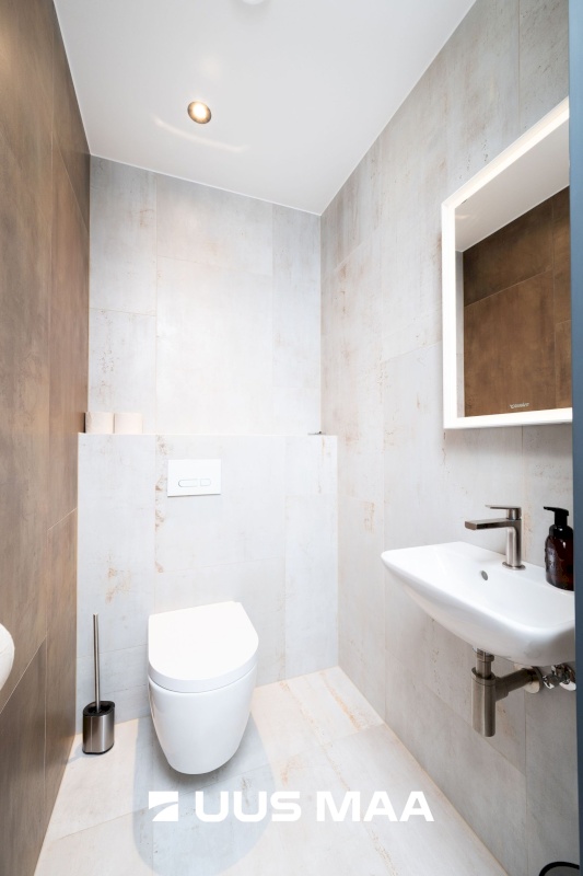 Tallinn, Põhja-Tallinna linnaosa, Kalamaja, Vesilennuki 20