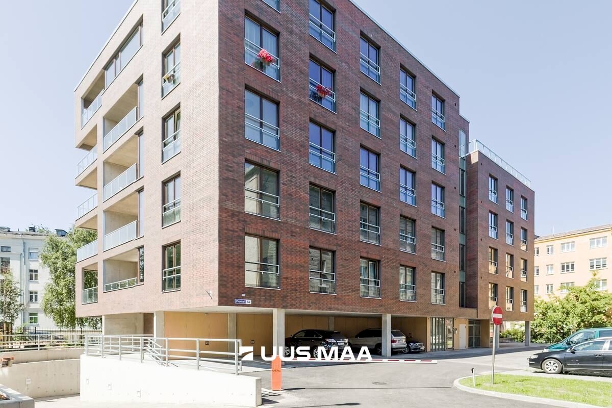 Tallinn, Kesklinna linnaosa, Pronksi tn 6a