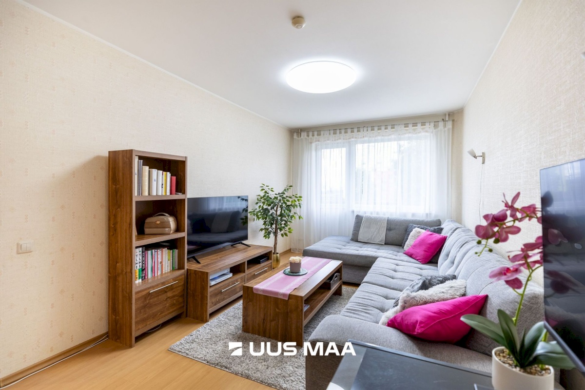 Tallinn, Mustamäe linnaosa, Mustamäe, Mustamäe tee 80