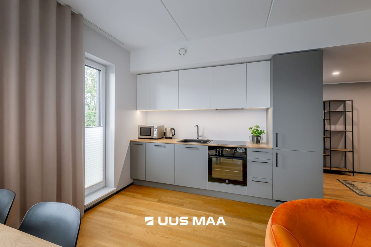 Tallinn, Kesklinna linnaosa, Sikupilli, Katusepapi 9