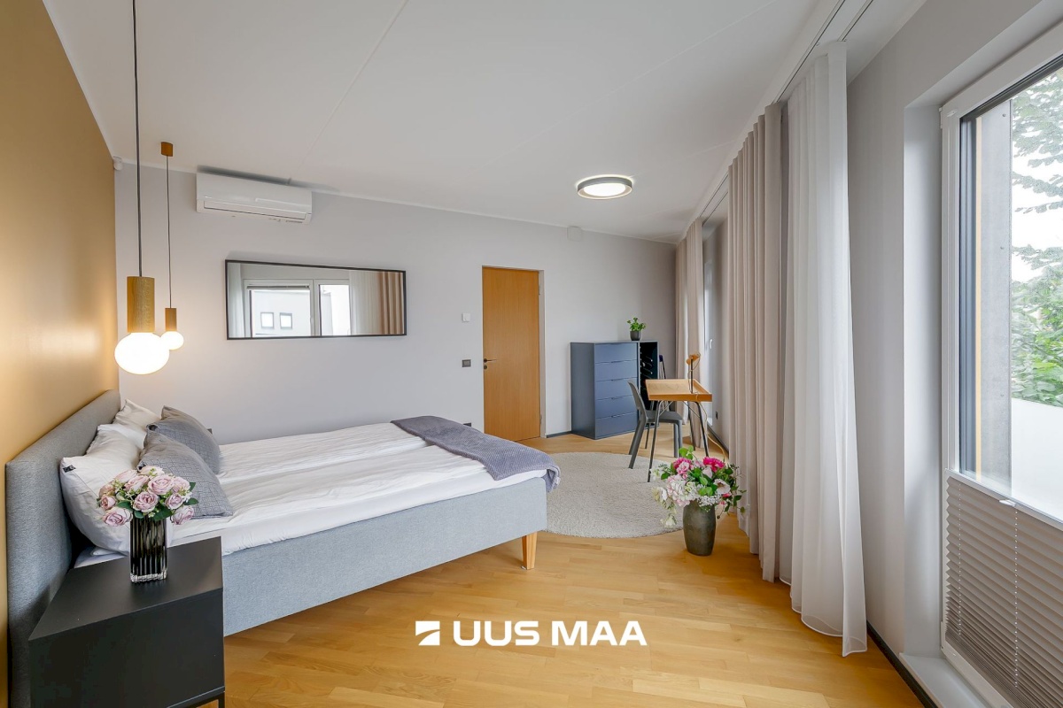 Tallinn, Kesklinna linnaosa, Sikupilli, Katusepapi 9