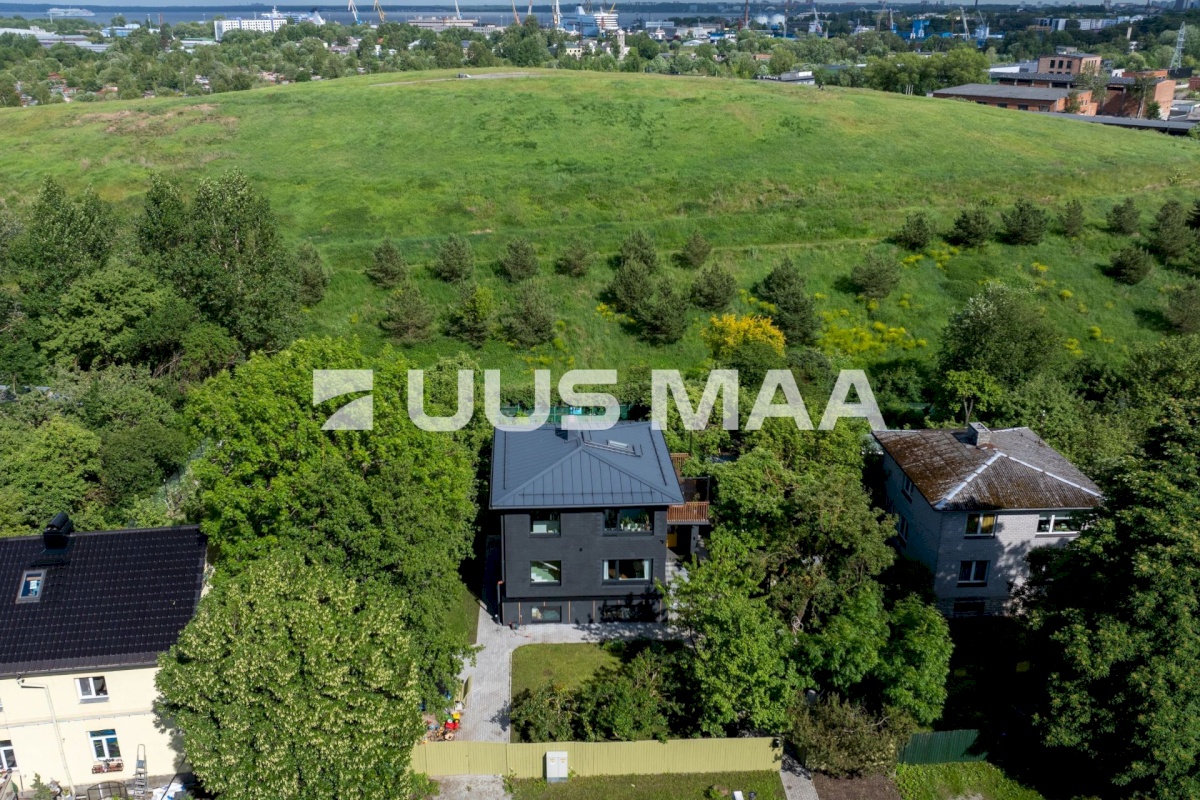 Tallinn, Põhja-Tallinna linnaosa, Neeme 10