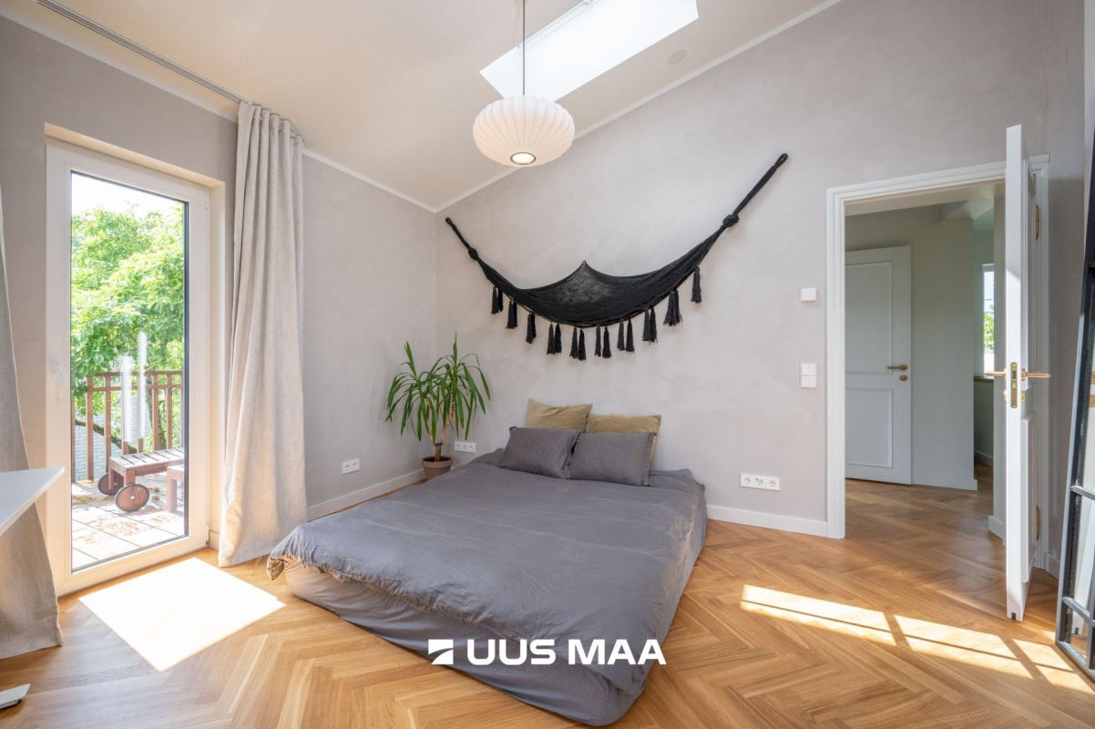 Tallinn, Põhja-Tallinna linnaosa, Neeme 10