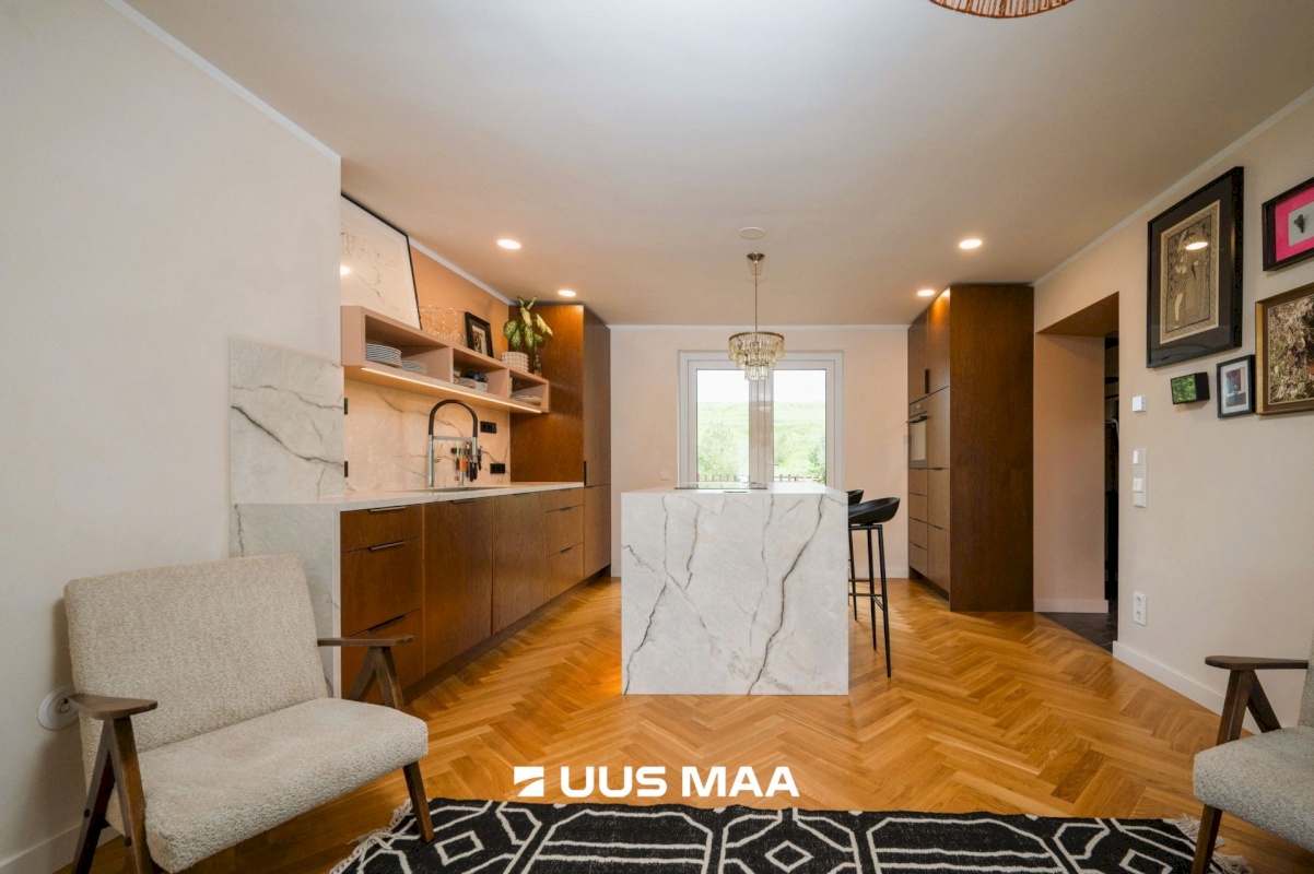 Tallinn, Põhja-Tallinna linnaosa, Neeme 10