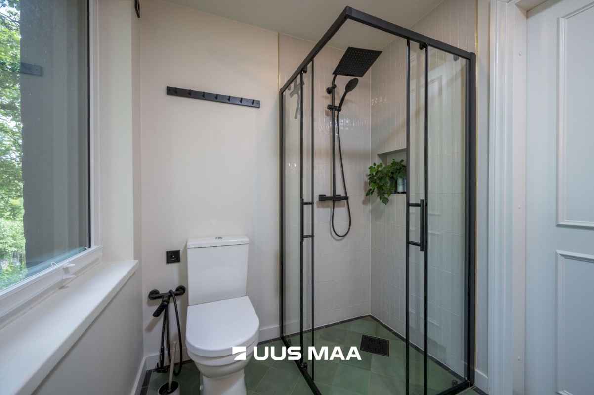 Tallinn, Põhja-Tallinna linnaosa, Neeme 10