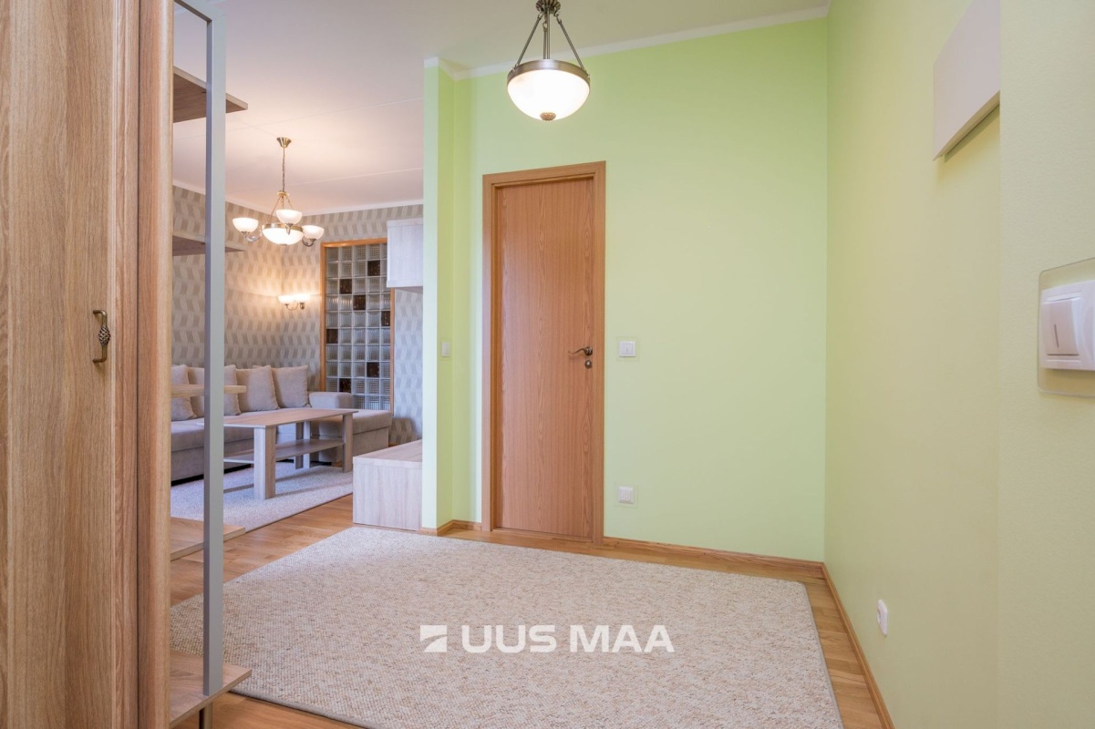 Kambja vald, Ülenurme alevik, Tartu mnt 1