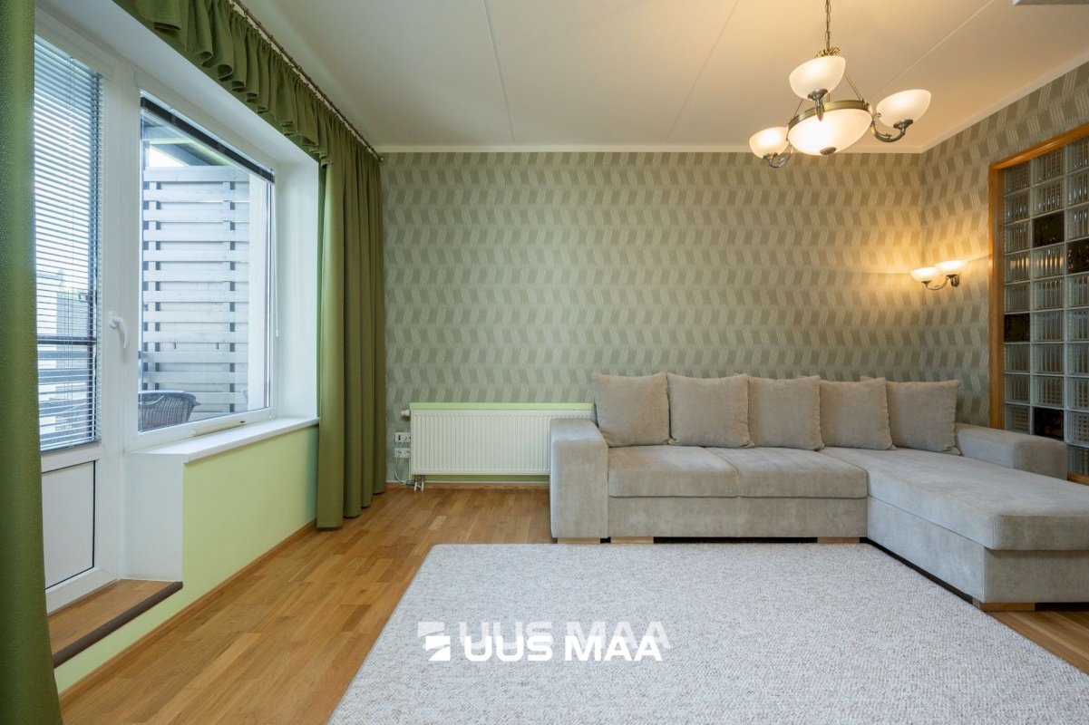 Kambja vald, Ülenurme alevik, Tartu mnt 1