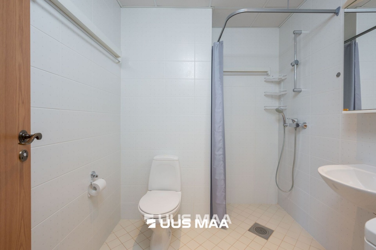 Kambja vald, Ülenurme alevik, Tartu mnt 1