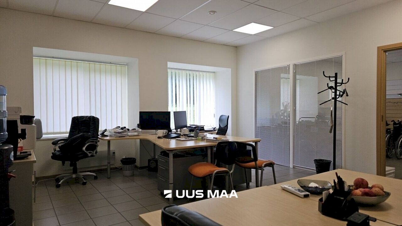 Jõhvi vald, Jõhvi linn, Pargi tn 25