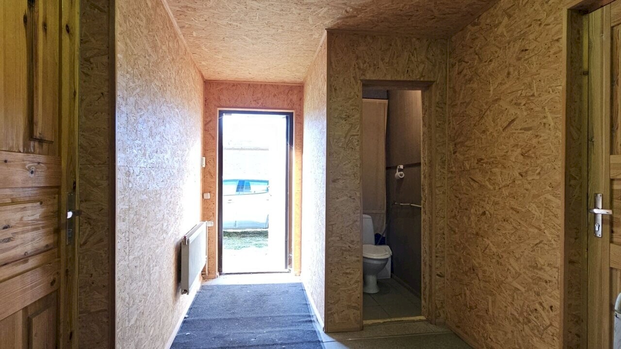 Jõhvi vald, Jõhvi linn, Oru tn 1a