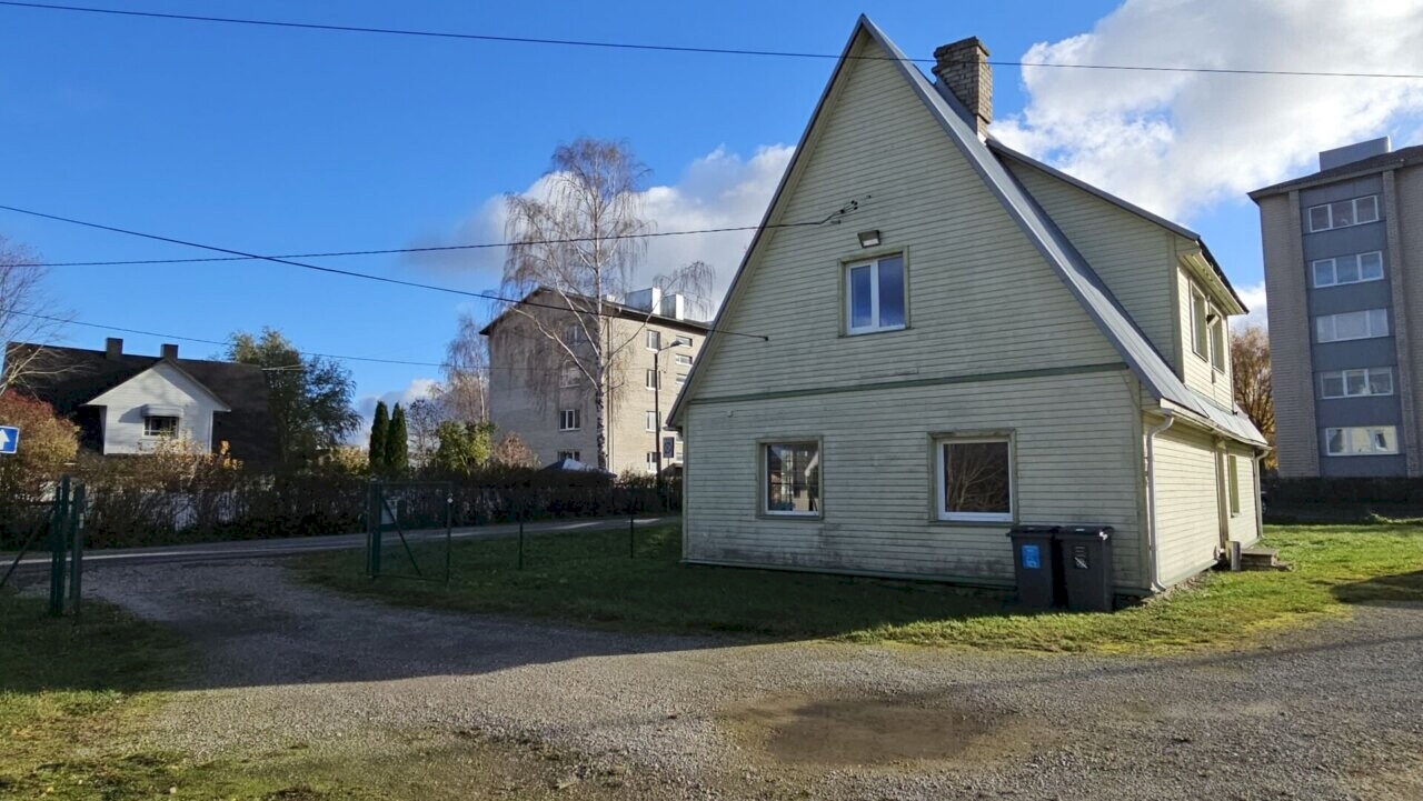 Jõhvi vald, Jõhvi linn, Oru tn 1a