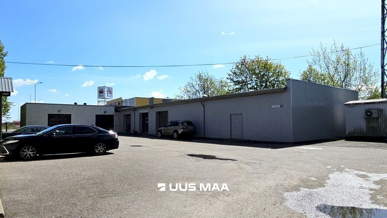 Kohtla-Järve linn, Järve linnaosa, Järveküla tee 66 66a