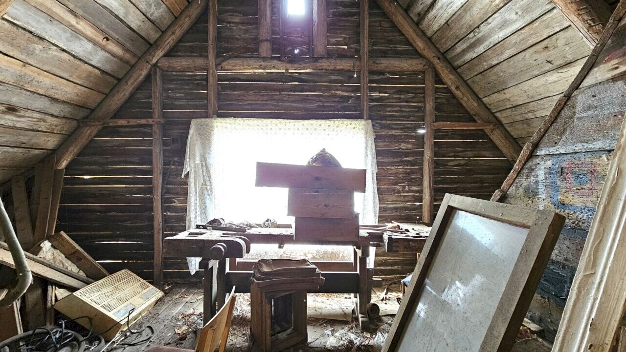 Kohtla-Järve linn, Järve linnaosa, Karja põik 4