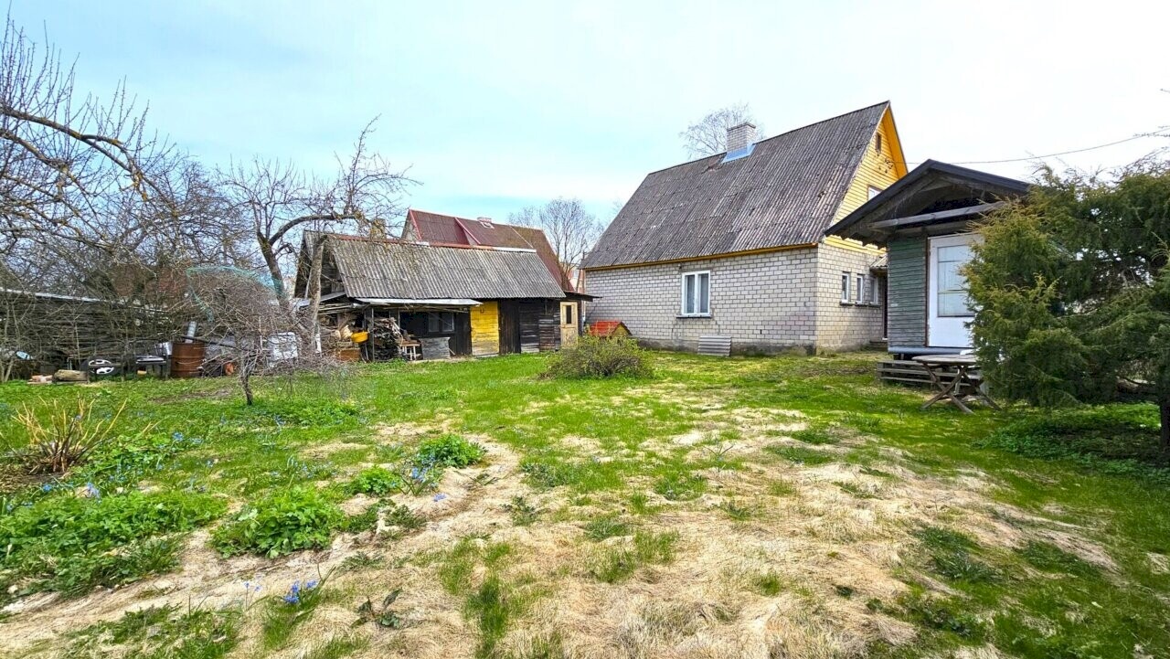 Kohtla-Järve linn, Järve linnaosa, Karja põik 4