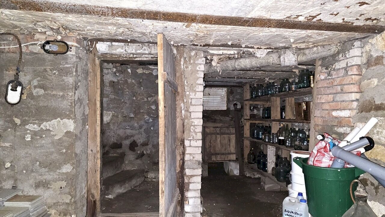 Kohtla-Järve linn, Järve linnaosa, Karja põik 4