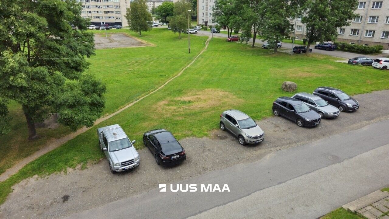 Kohtla-Järve linn, Järve linnaosa, Kalevi tn 16