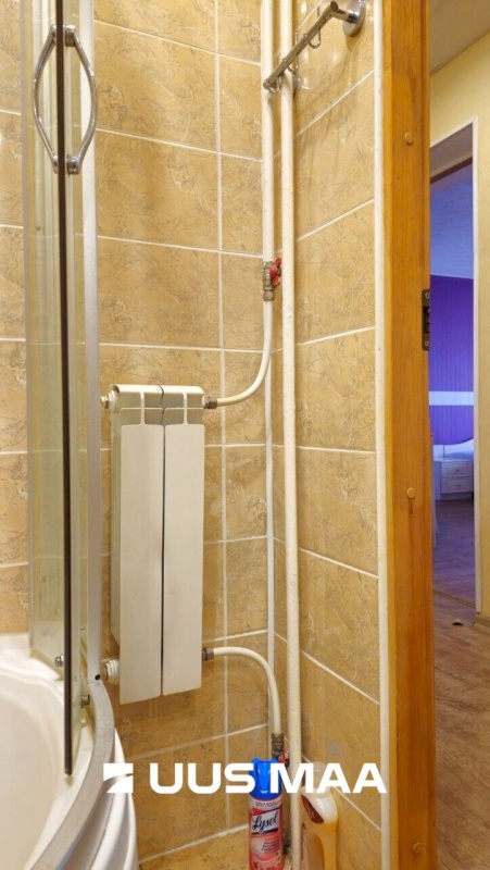 Kohtla-Järve linn, Järve linnaosa, Kalevi tn 16