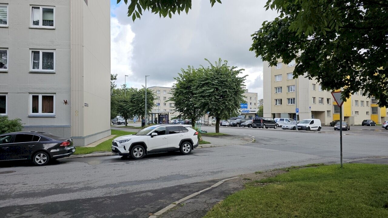 Jõhvi linn, Narva mnt 31