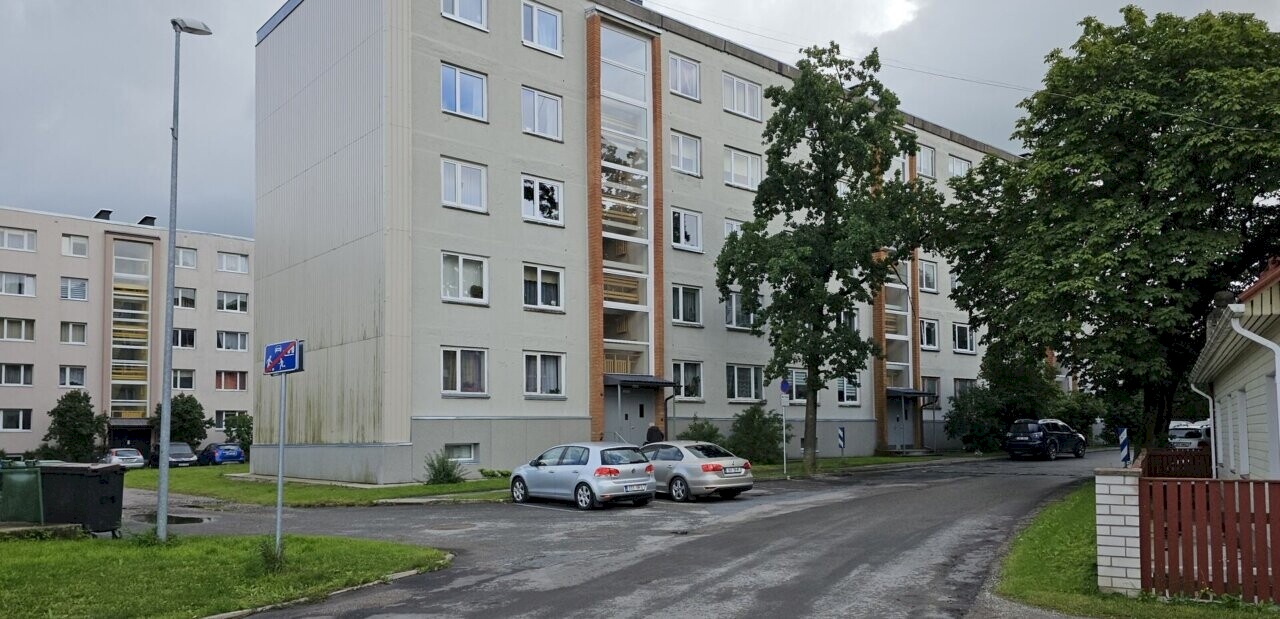 Jõhvi linn, Narva mnt 31