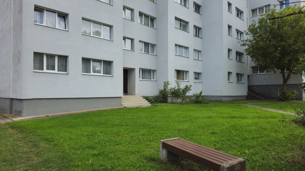 Jõhvi vald, Jõhvi linn, Narva mnt 25