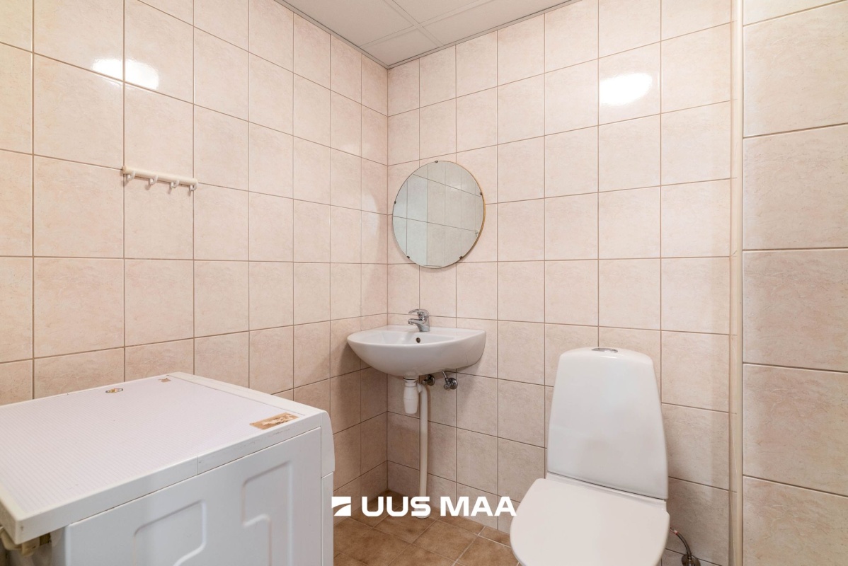 Viljandi linn, Männimäe, Riia mnt 38