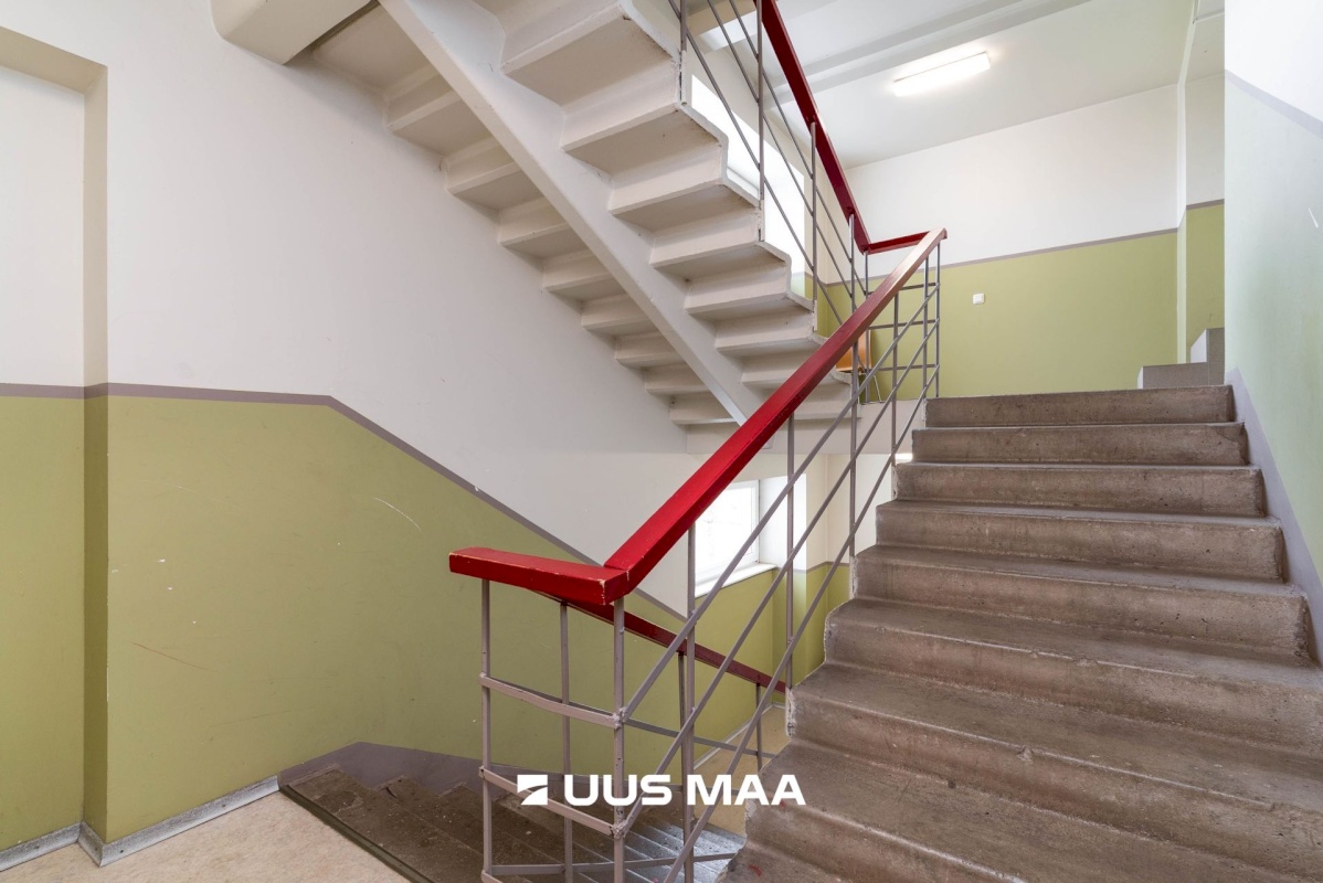 Viljandi linn, Männimäe, Riia mnt 38