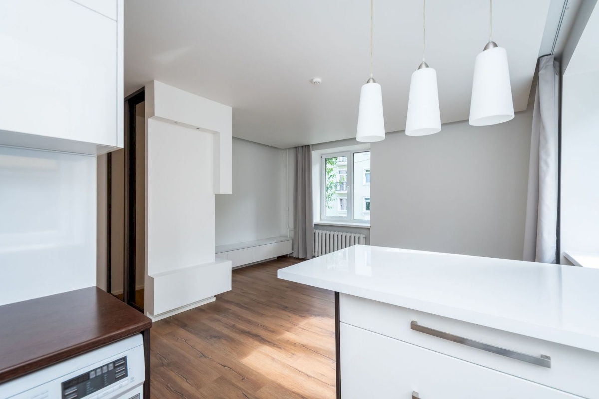 Tallinn, Kesklinna linnaosa, Kadriorg, Tina 16