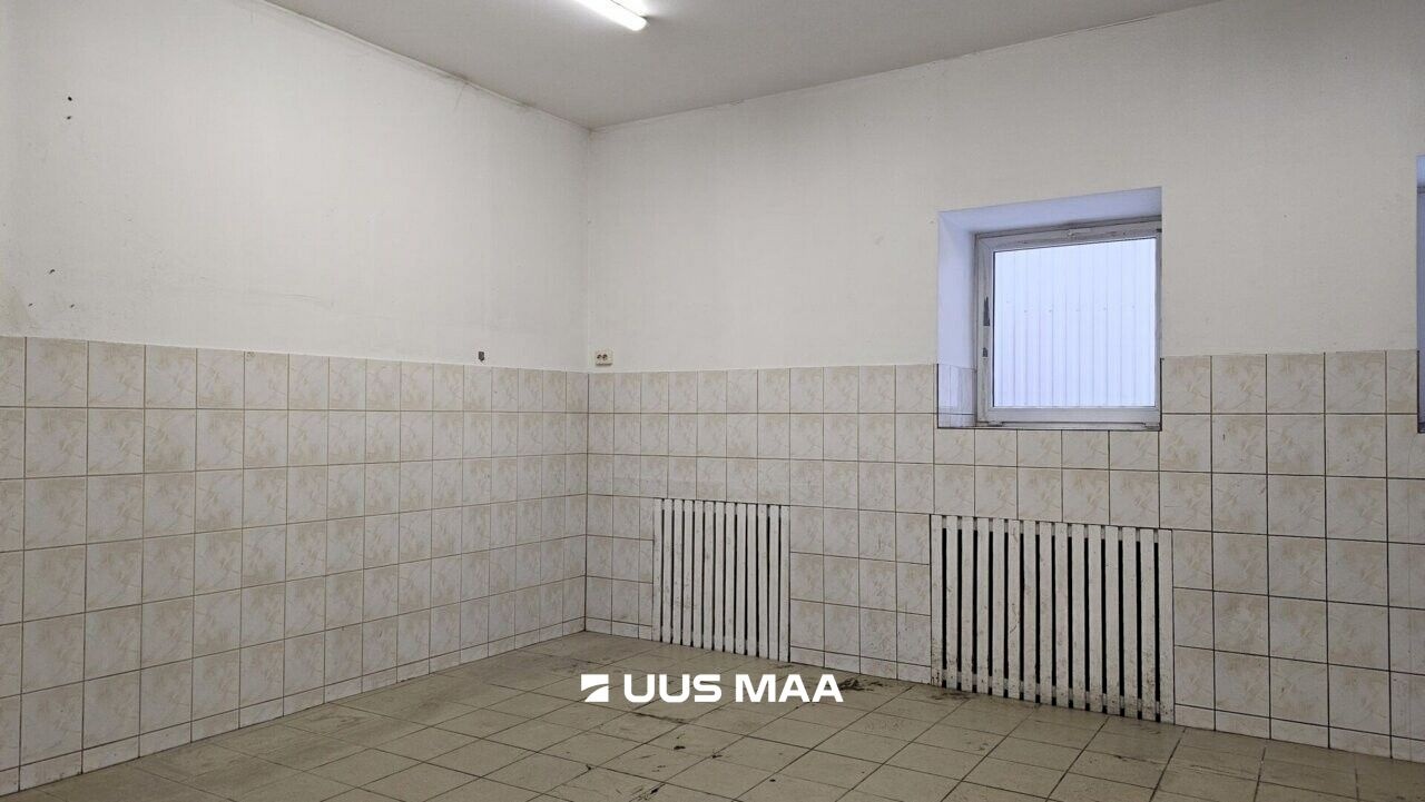 Jõhvi vald, Jõhvi linn, Jaama tn 12