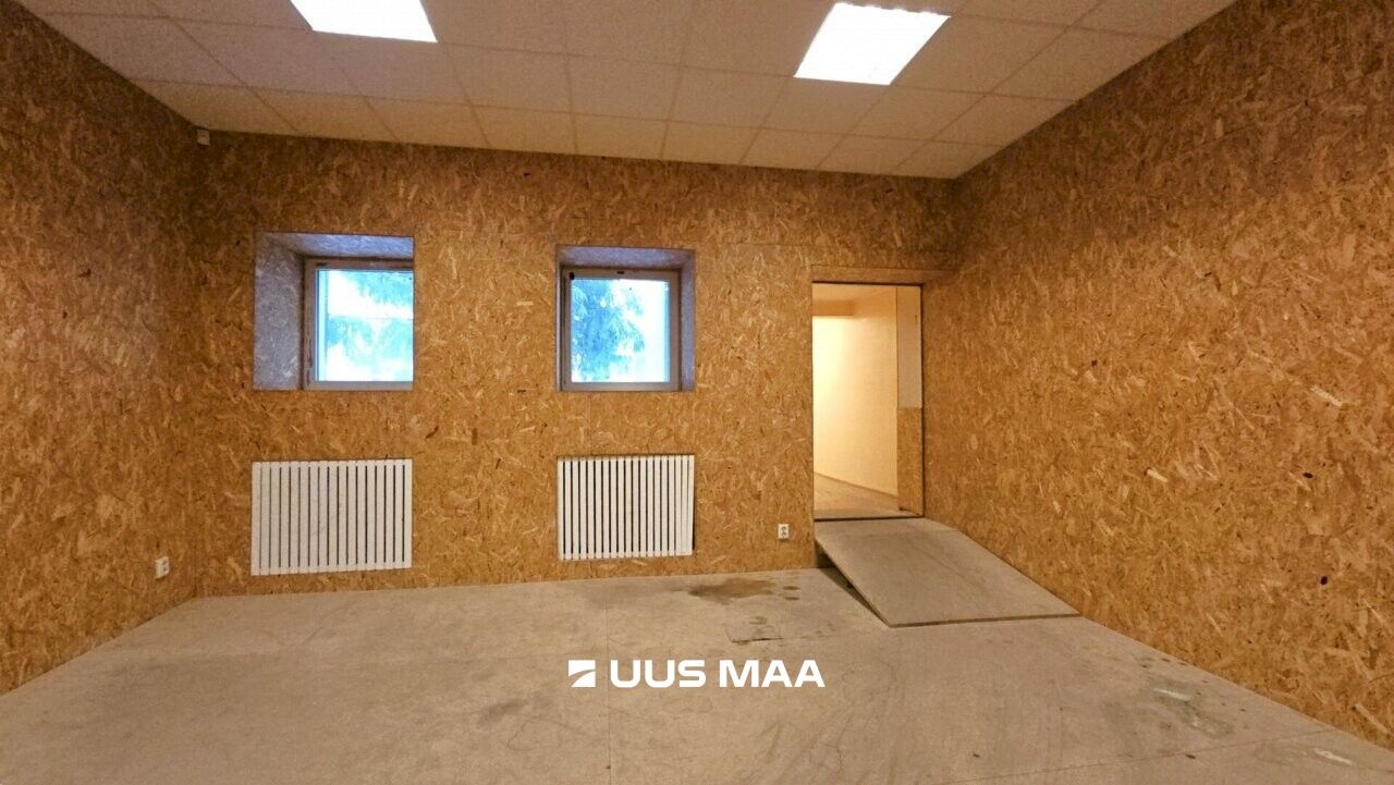 Jõhvi vald, Jõhvi linn, Jaama tn 12
