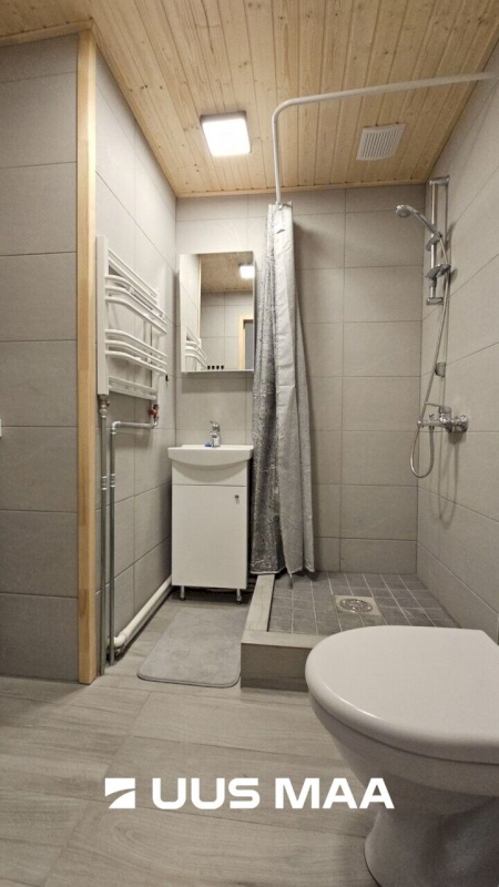 Jõhvi vald, Jõhvi linn, Hariduse tn 4