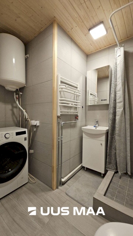 Jõhvi vald, Jõhvi linn, Hariduse tn 4