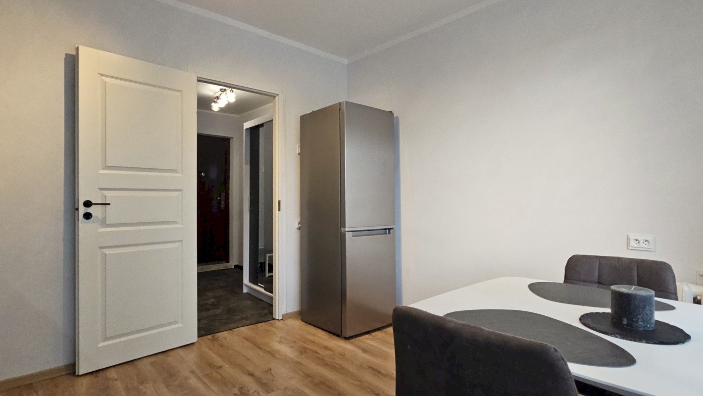 Jõhvi vald, Jõhvi linn, Narva mnt 84