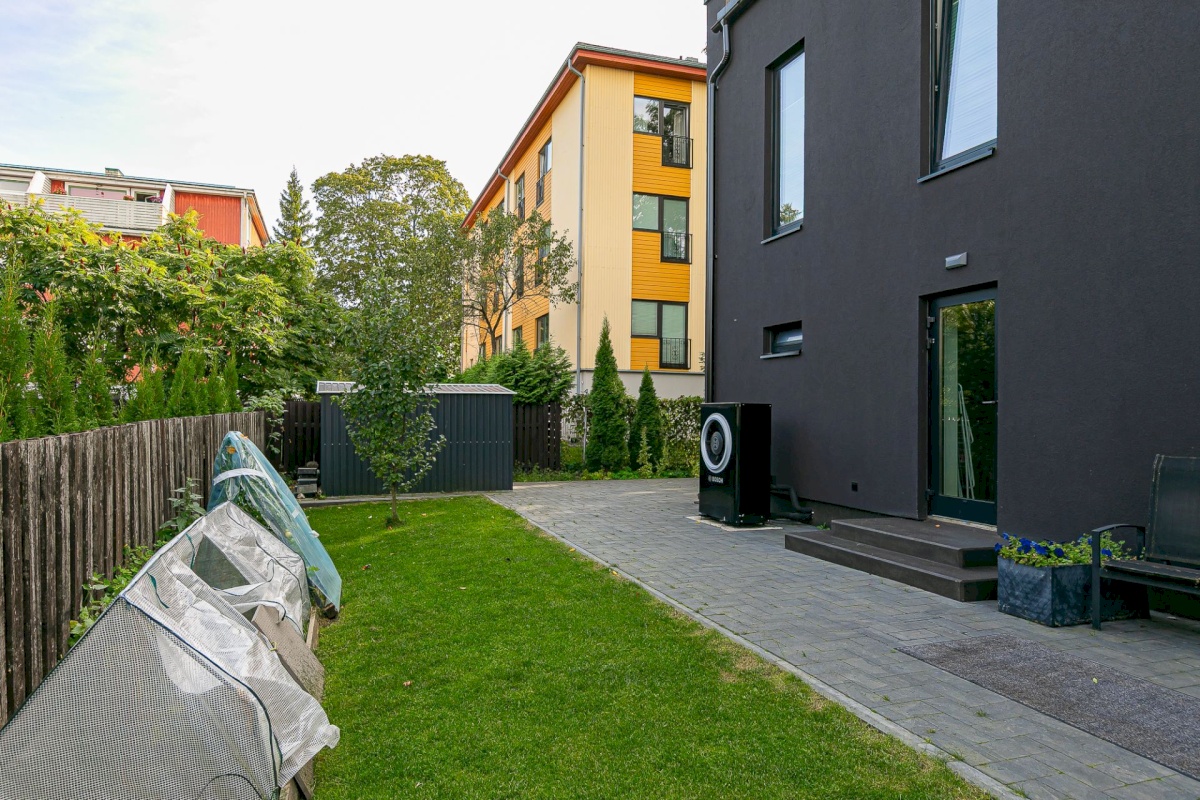 Tallinn, Kristiine linnaosa, Pardi tn 12