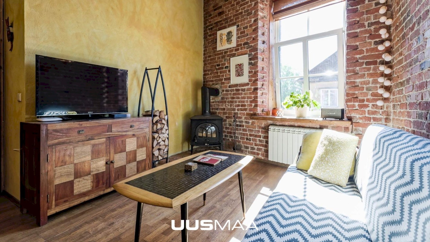 Tallinn, Põhja-Tallinna linnaosa, Kalamaja, Väike-Patarei 10