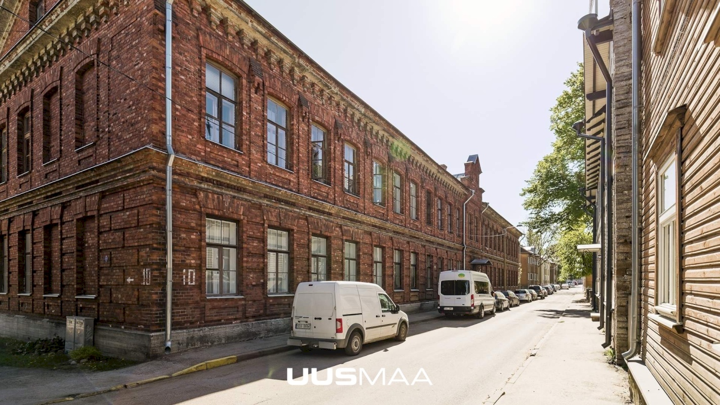 Tallinn, Põhja-Tallinna linnaosa, Kalamaja, Väike-Patarei 10