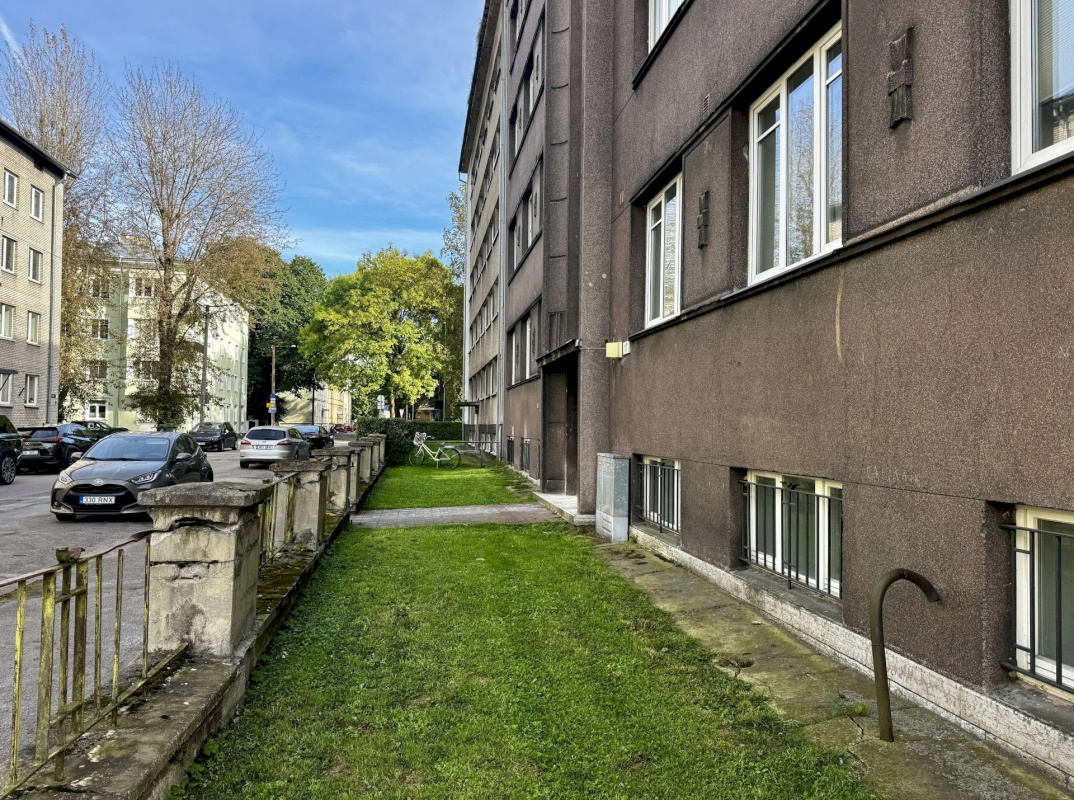 Tallinn, Kesklinna linnaosa, Kadriorg, Tina 17