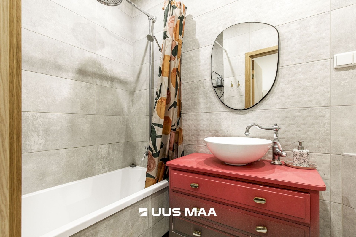 Tallinn, Kesklinna linnaosa, Tuukri põik 10a