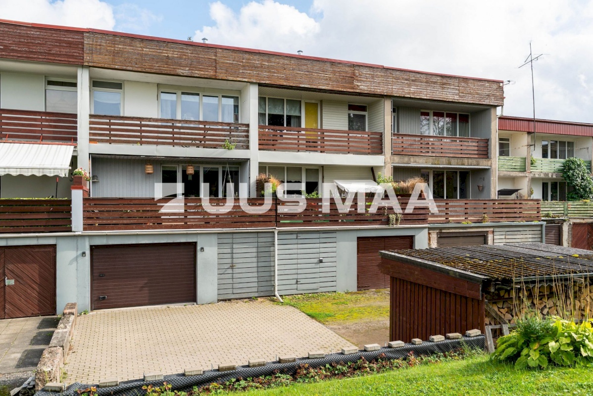 Viljandi linn, Paalalinn, Vikerkaare tn 11