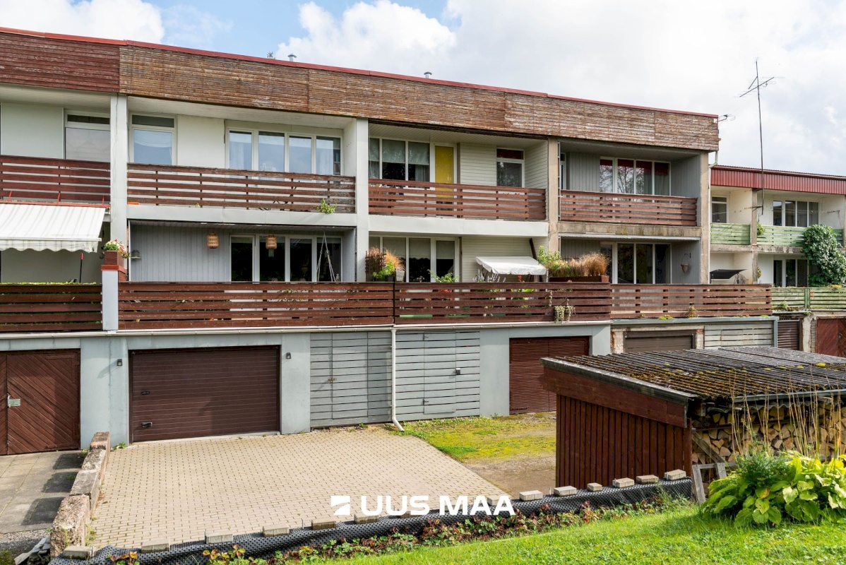 Viljandi linn, Paalalinn, Vikerkaare tn 11