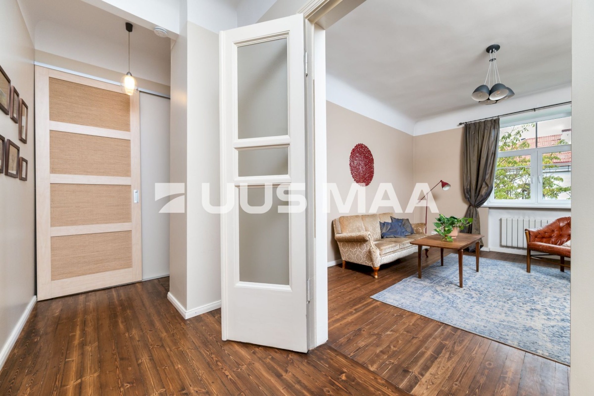 Tallinn, Kesklinna linnaosa, Väike-Ameerika 6