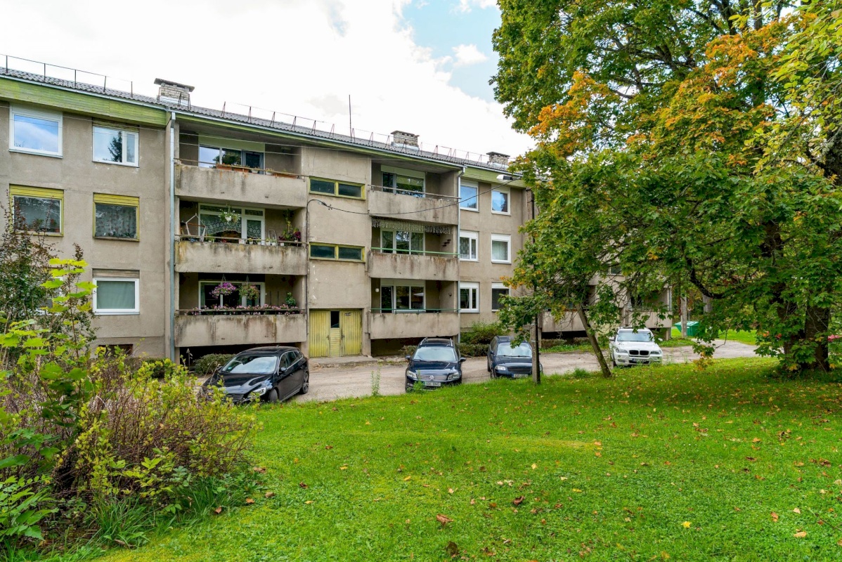 Jõgeva vald, Luua küla, Luua keskus 18