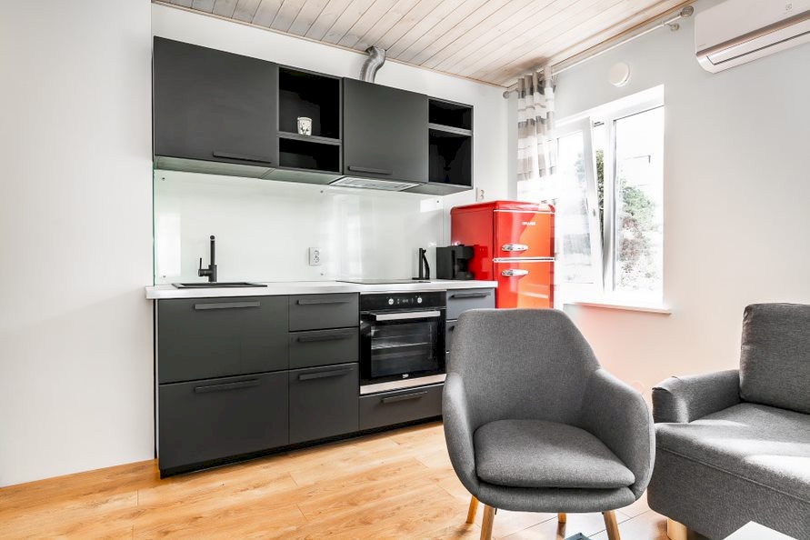 Tallinn, Nõmme linnaosa, Männiku tee 111