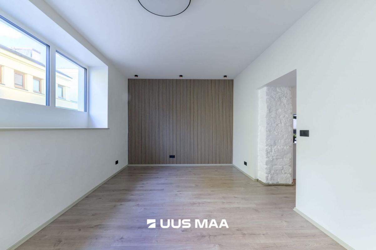 Rakvere linn, Tallinna 18
