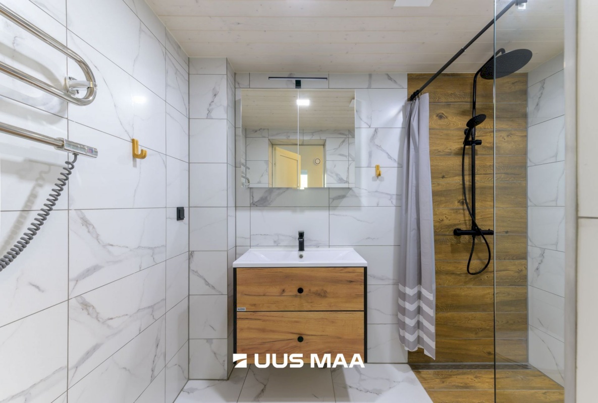 Rakvere linn, Tallinna 18