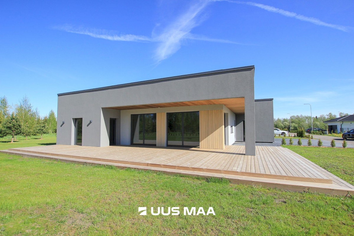 Tori vald, Nurme küla, Köömne tn 4